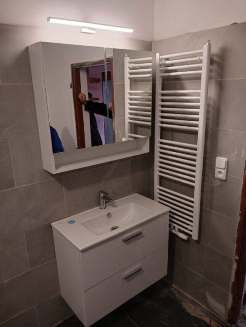 Lžovice 8 - Kompletní rekonstrukce na klíč (instalatérské, zednické práce)