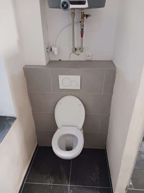 Lžovice 8 - Kompletní rekonstrukce na klíč (instalatérské, zednické práce)